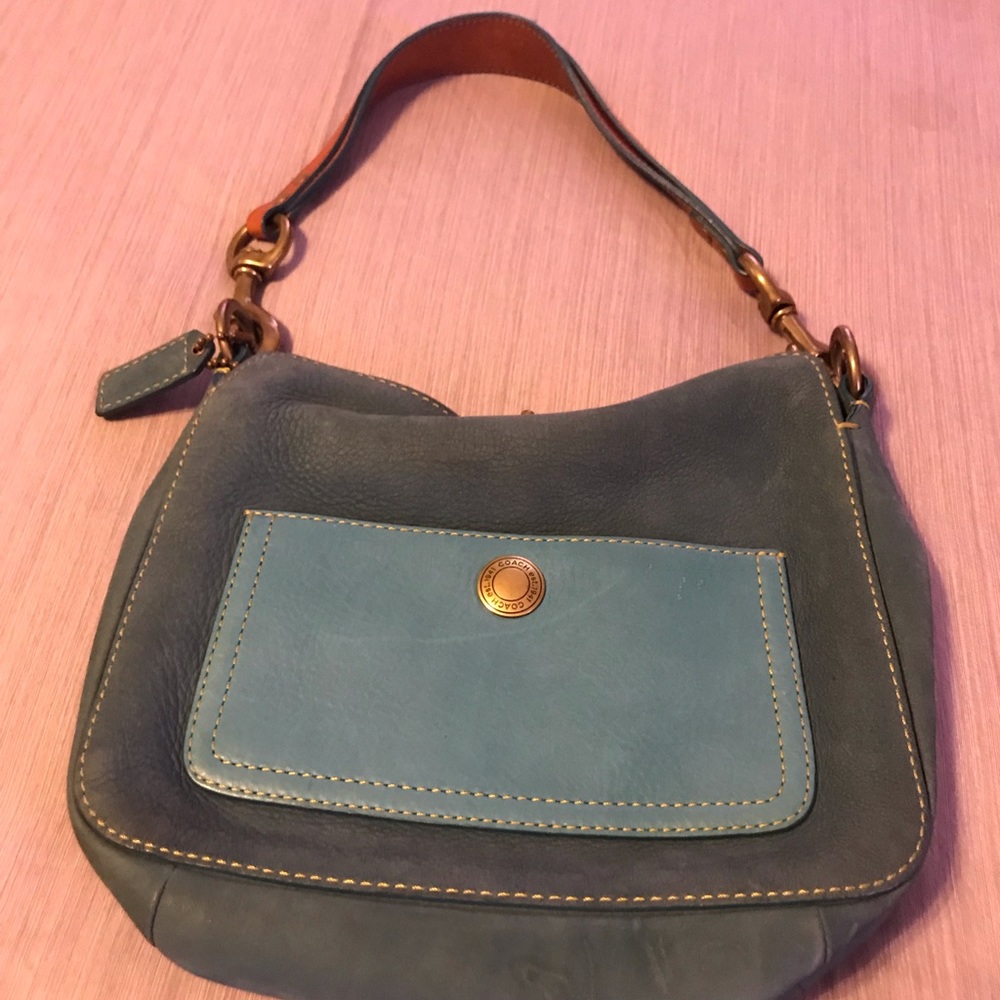 Classic coach bag
